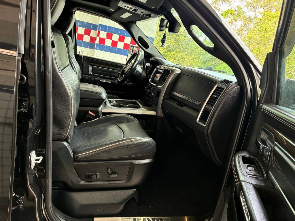2018 RAM 2500 Image 12