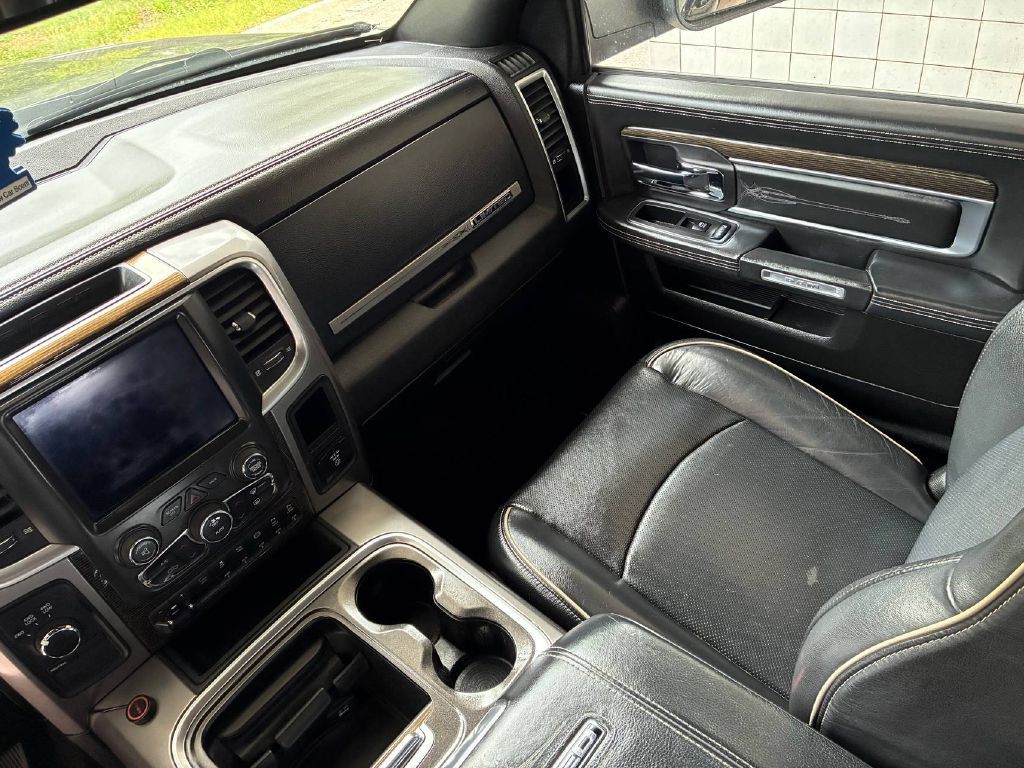 2018 RAM 2500 Image 16