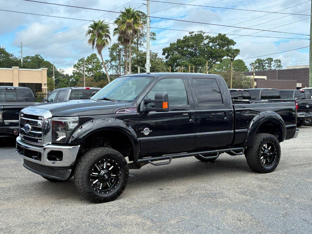 2011 Ford F-250 Image 2