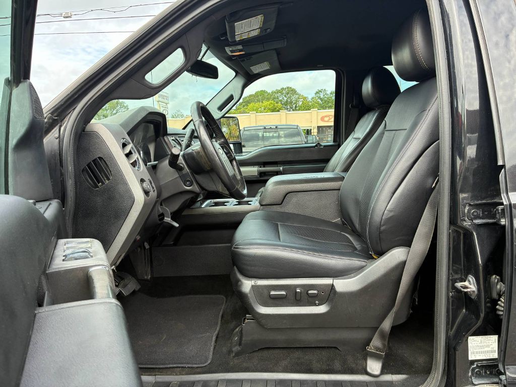 2011 Ford F-250 Image 9