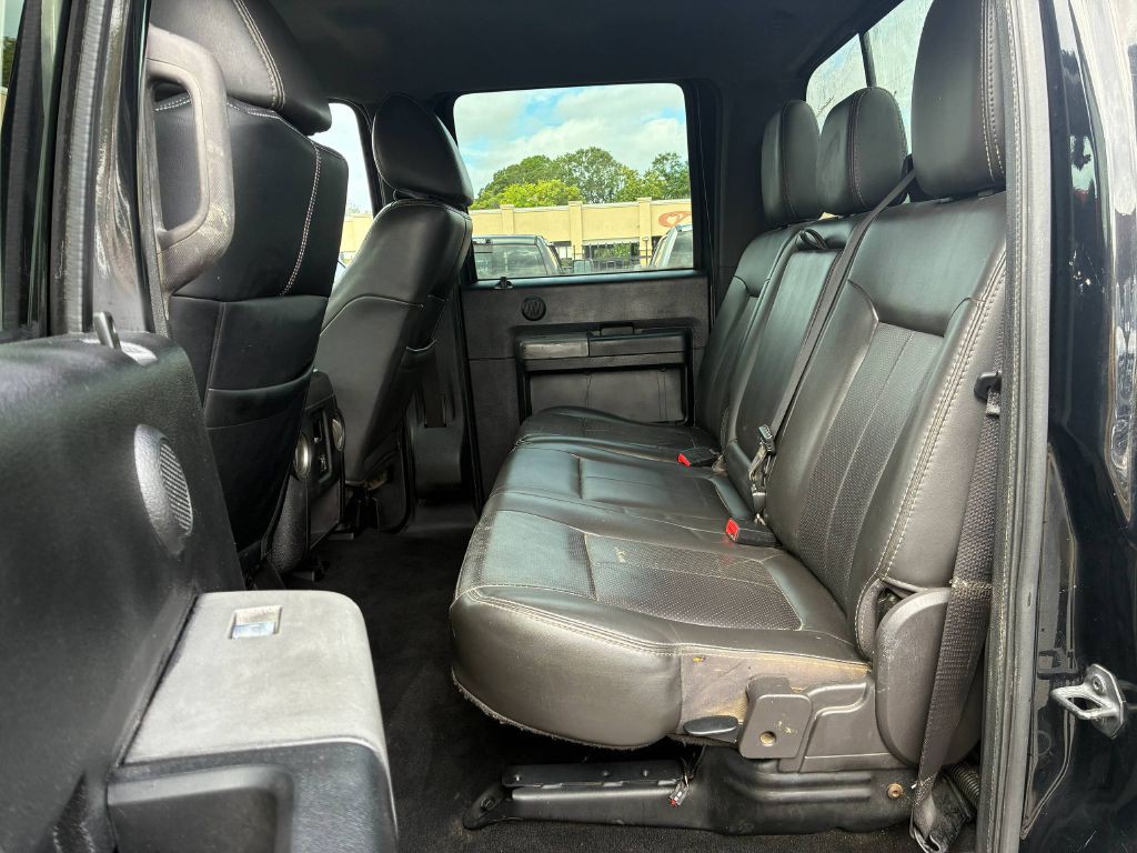 2011 Ford F-250 Image 12