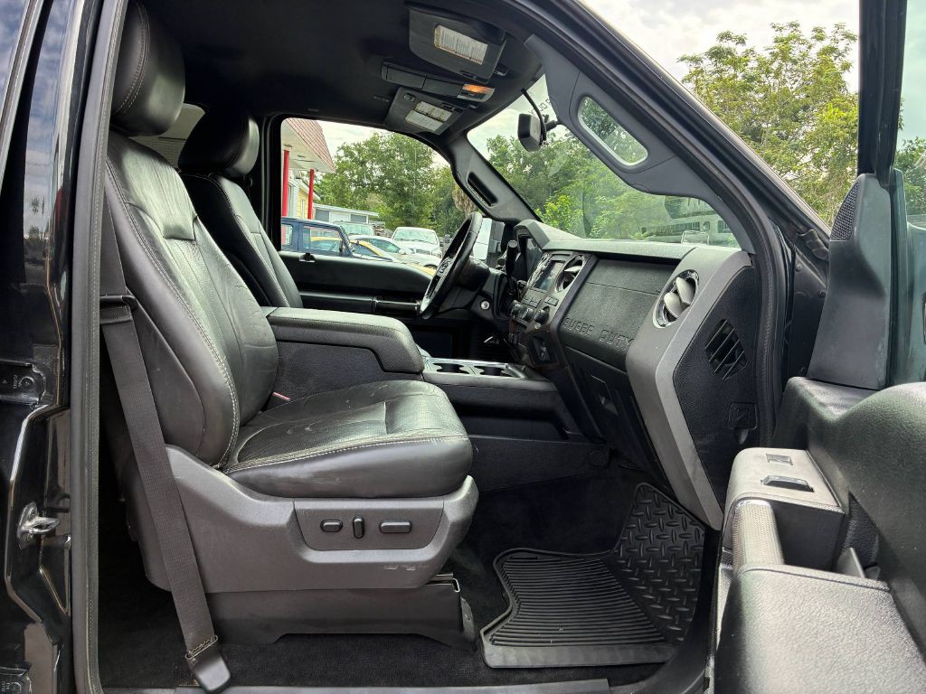 2011 Ford F-250 Image 14