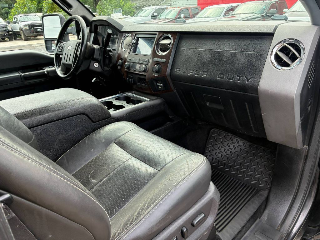 2011 Ford F-250 Image 15