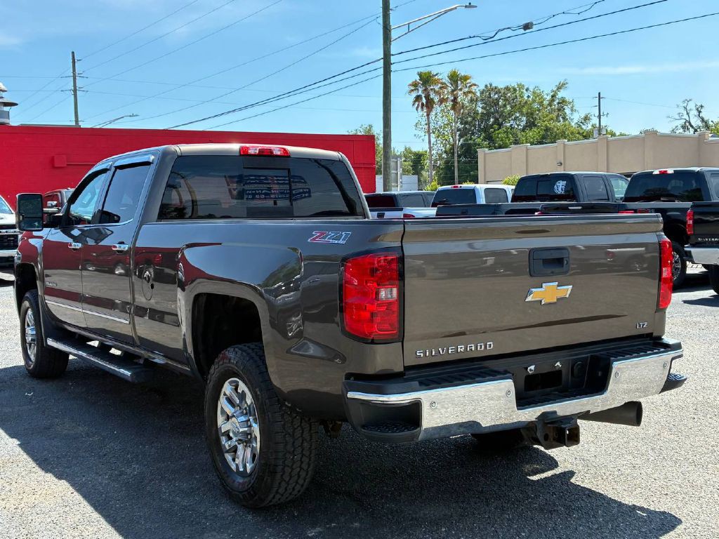 2015 Chevrolet Silverado 1500 Image 4