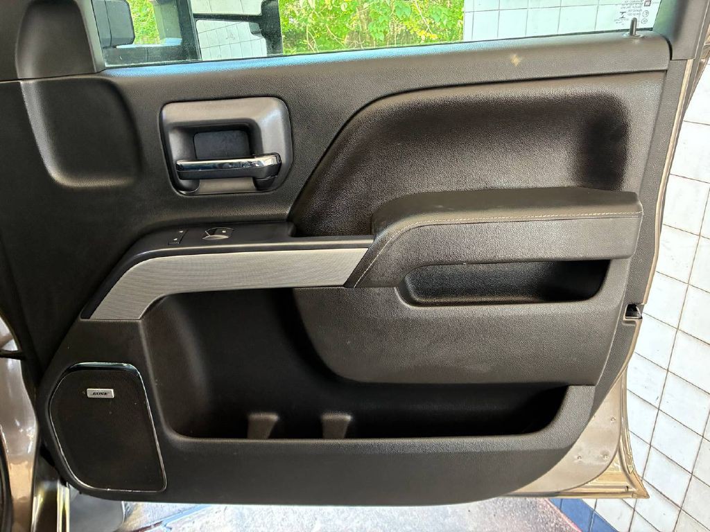 2015 Chevrolet Silverado 1500 Image 17