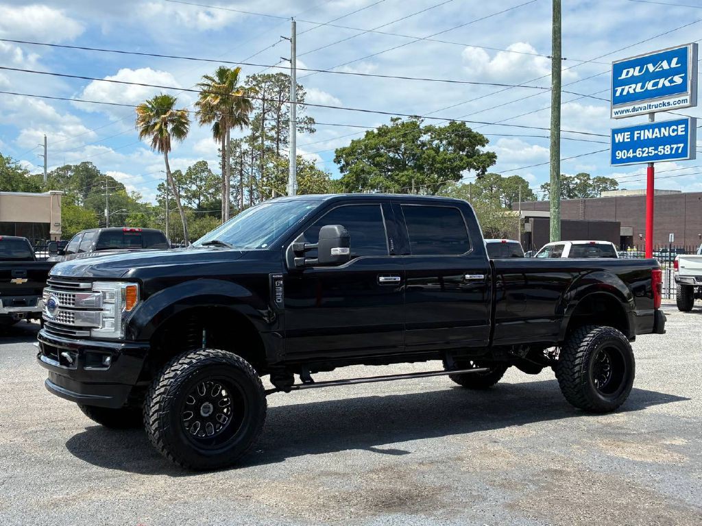 2017 Ford F-250 Image 2