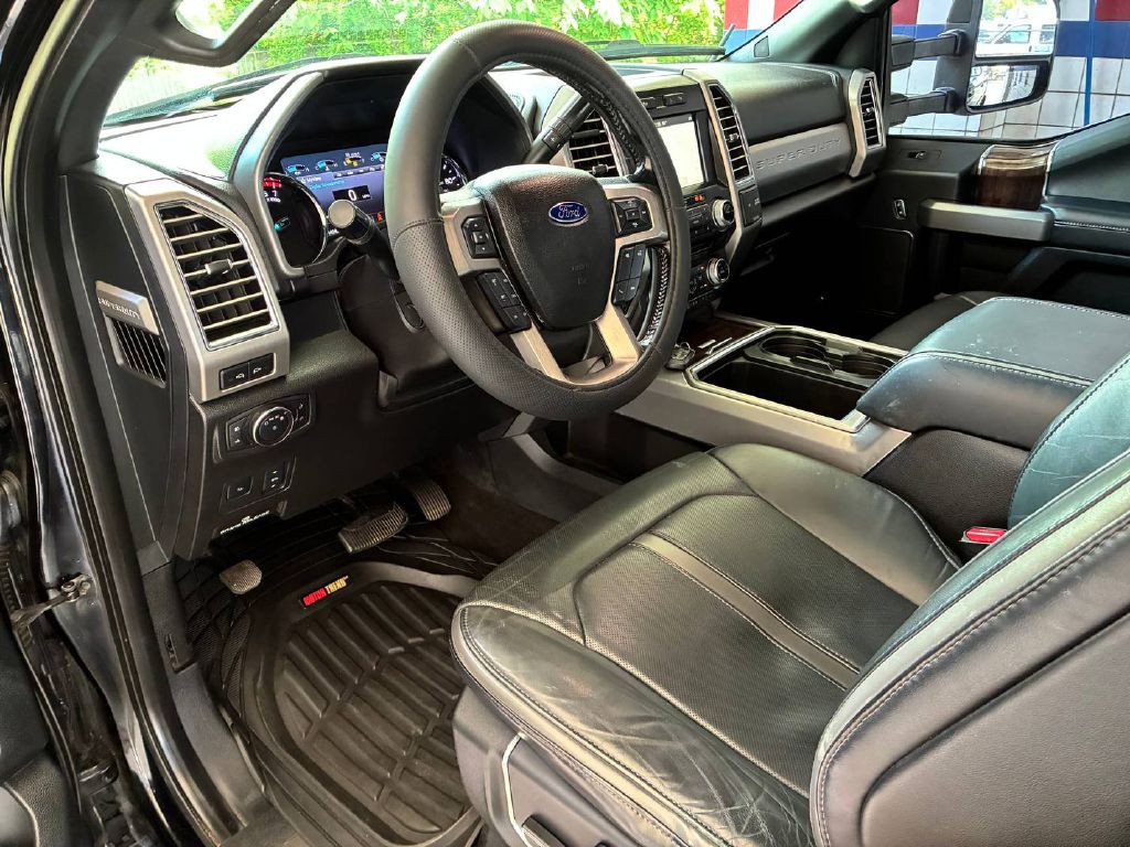 2017 Ford F-250 Image 10