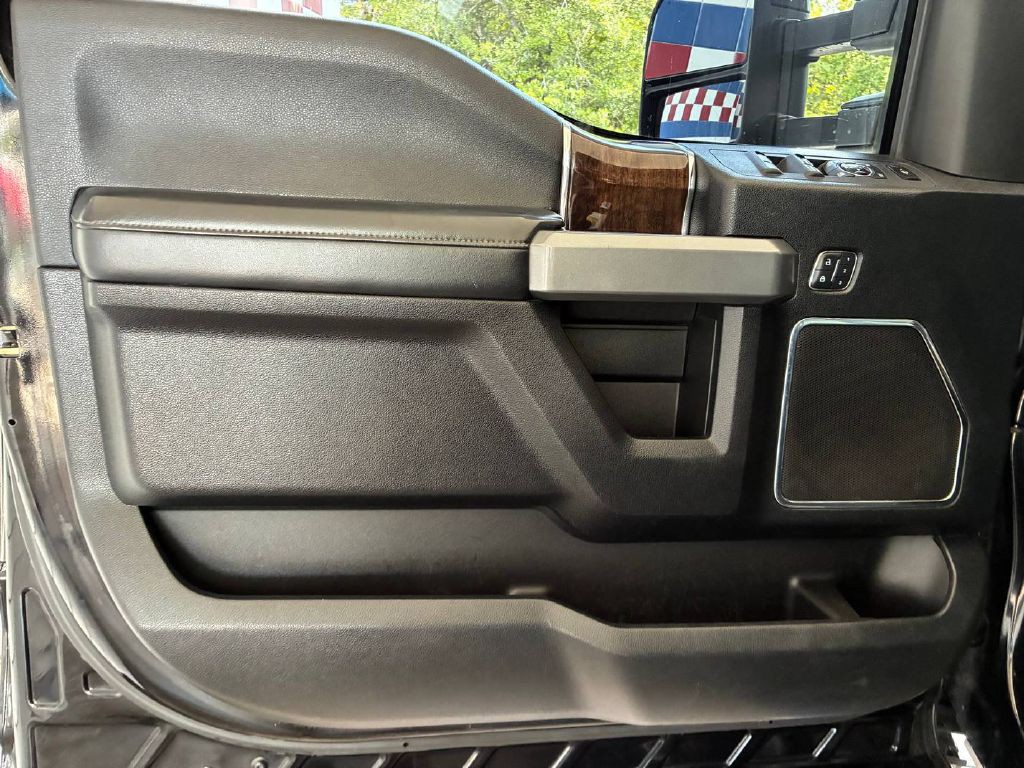 2017 Ford F-250 Image 11