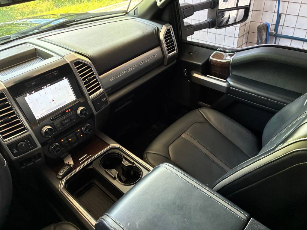 2017 Ford F-250 Image 19