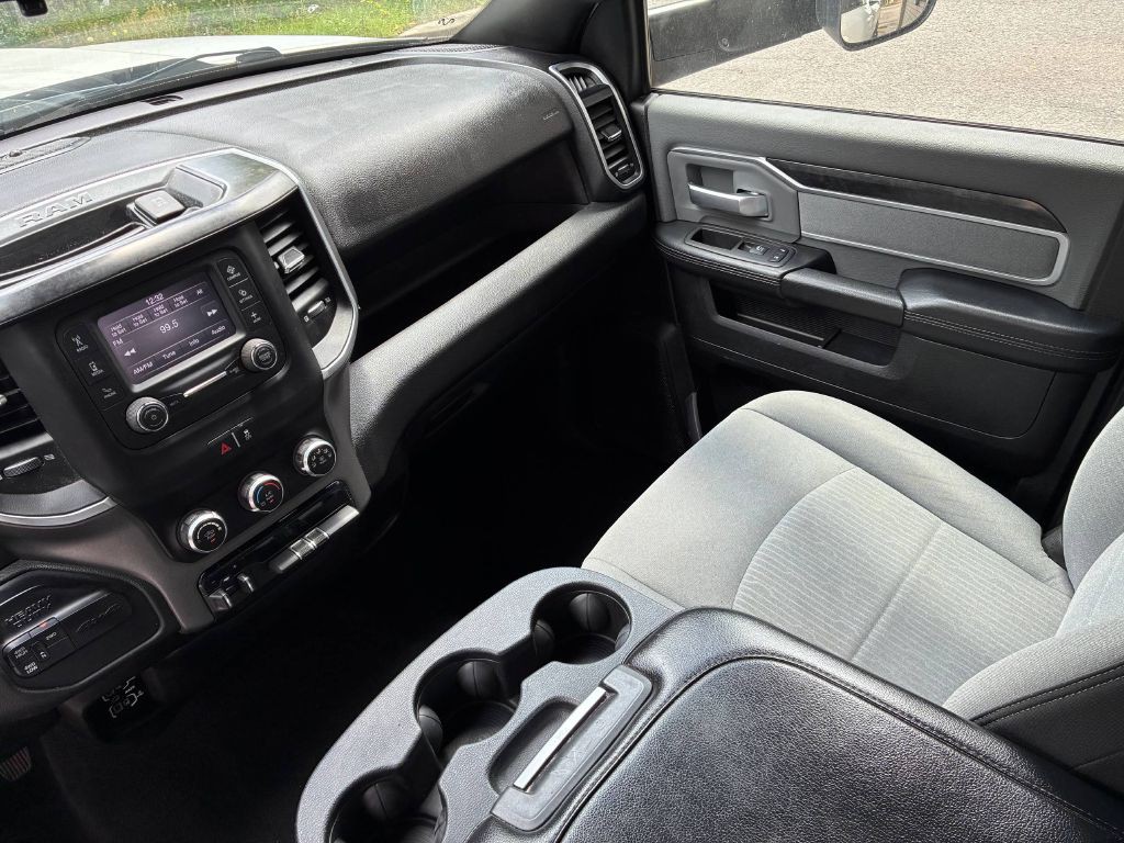 2021 RAM 2500 Image 18