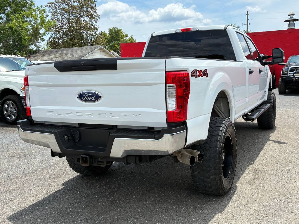 2017 Ford F-350 Image 5