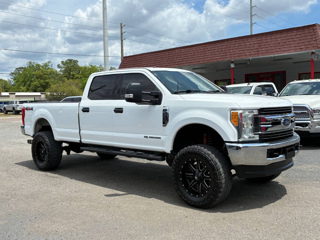 2017 Ford F-350 Image 7