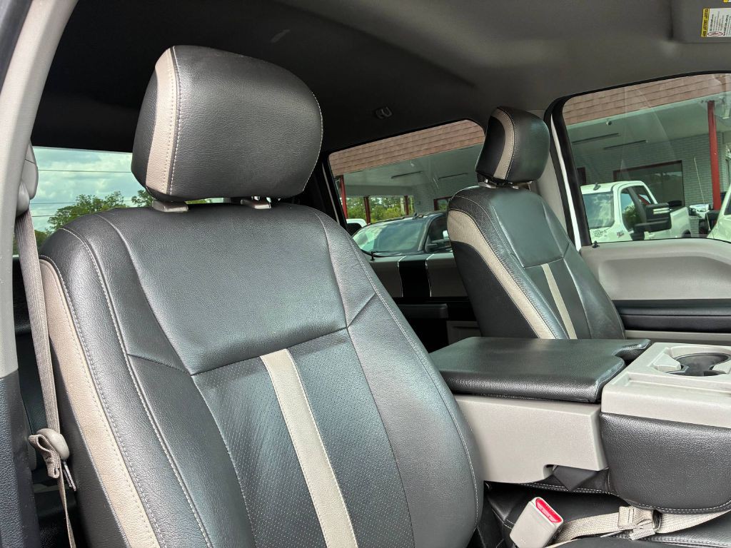 2017 Ford F-350 Image 17