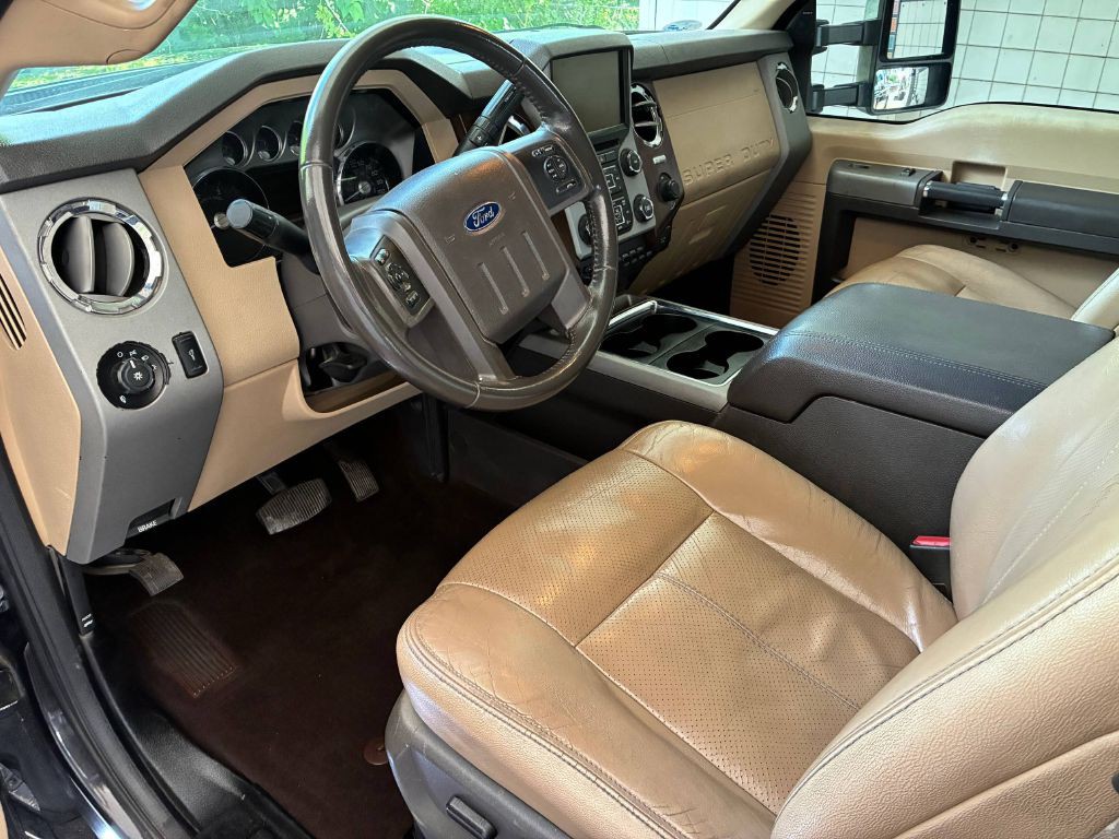 2013 Ford F-250 Image 10
