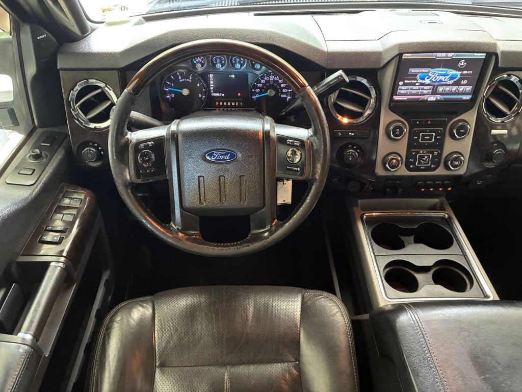 2015 Ford F-350 Image 18