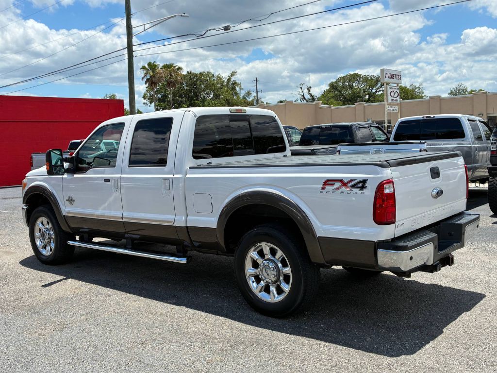 2015 Ford F-250 Image 3