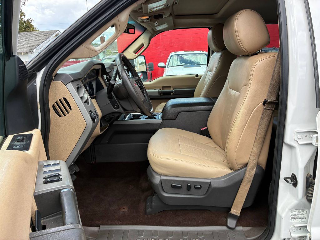 2015 Ford F-250 Image 9