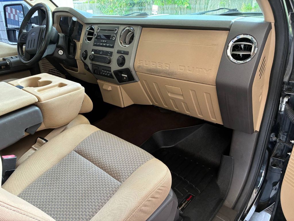 2013 Ford F-250 Image 14