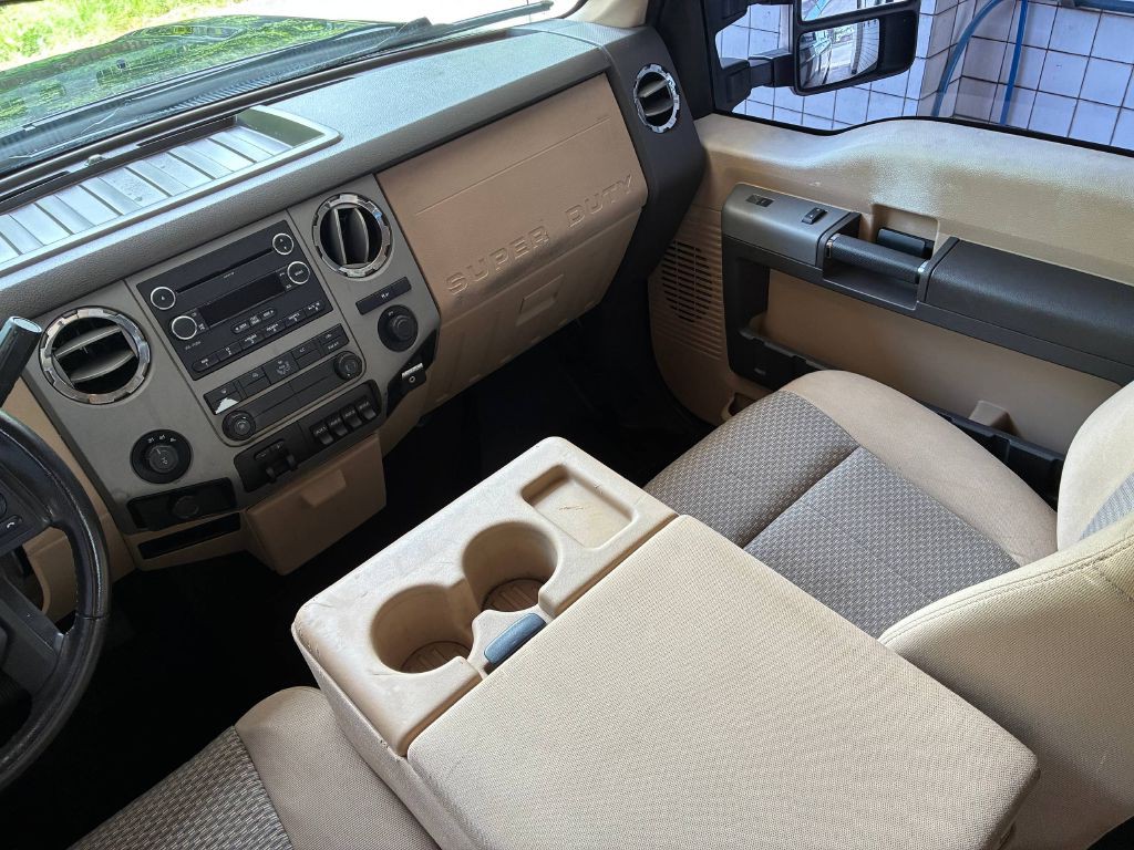 2013 Ford F-250 Image 16