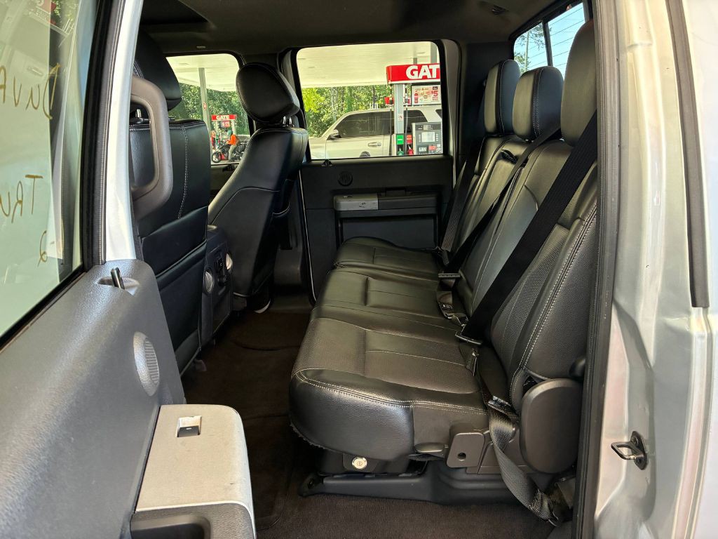 2015 Ford F-250 Image 12
