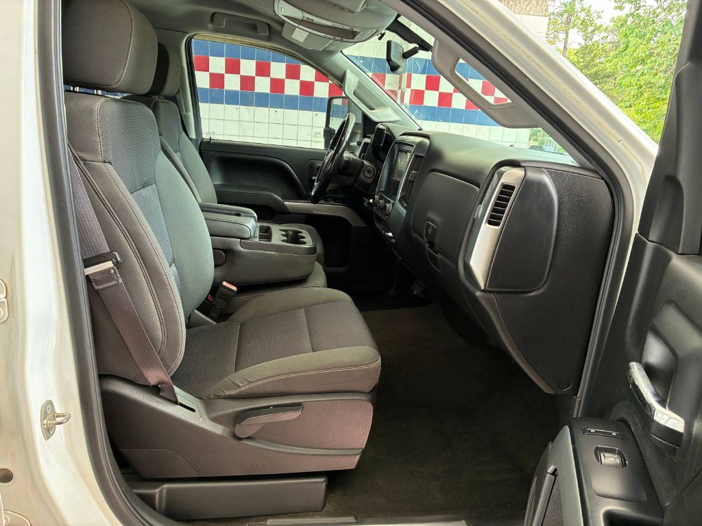 2015 Chevrolet Silverado 1500 Image 14