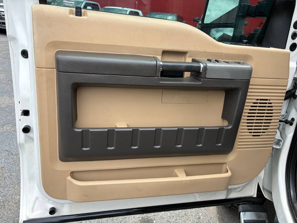 2016 Ford F-250 Image 11