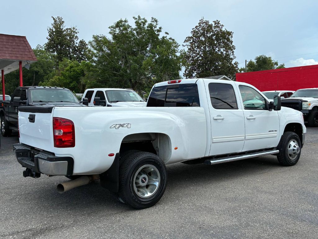 2011 GMC Sierra Image 5