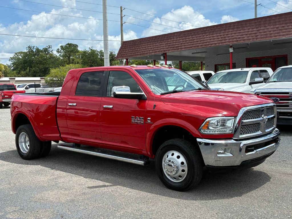 2017 RAM 3500 Image 6