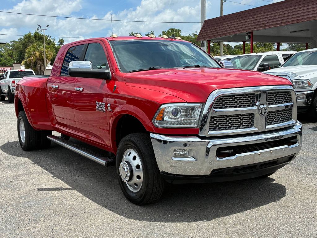 2017 RAM 3500 Image 7