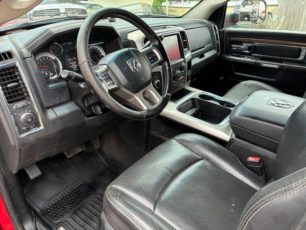 2017 RAM 3500 Image 9