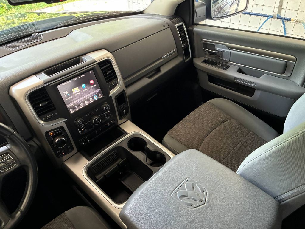 2017 RAM 1500 Image 19