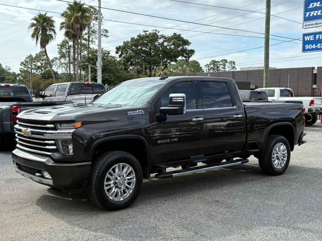 2021 Chevrolet Silverado 1500 Image 2