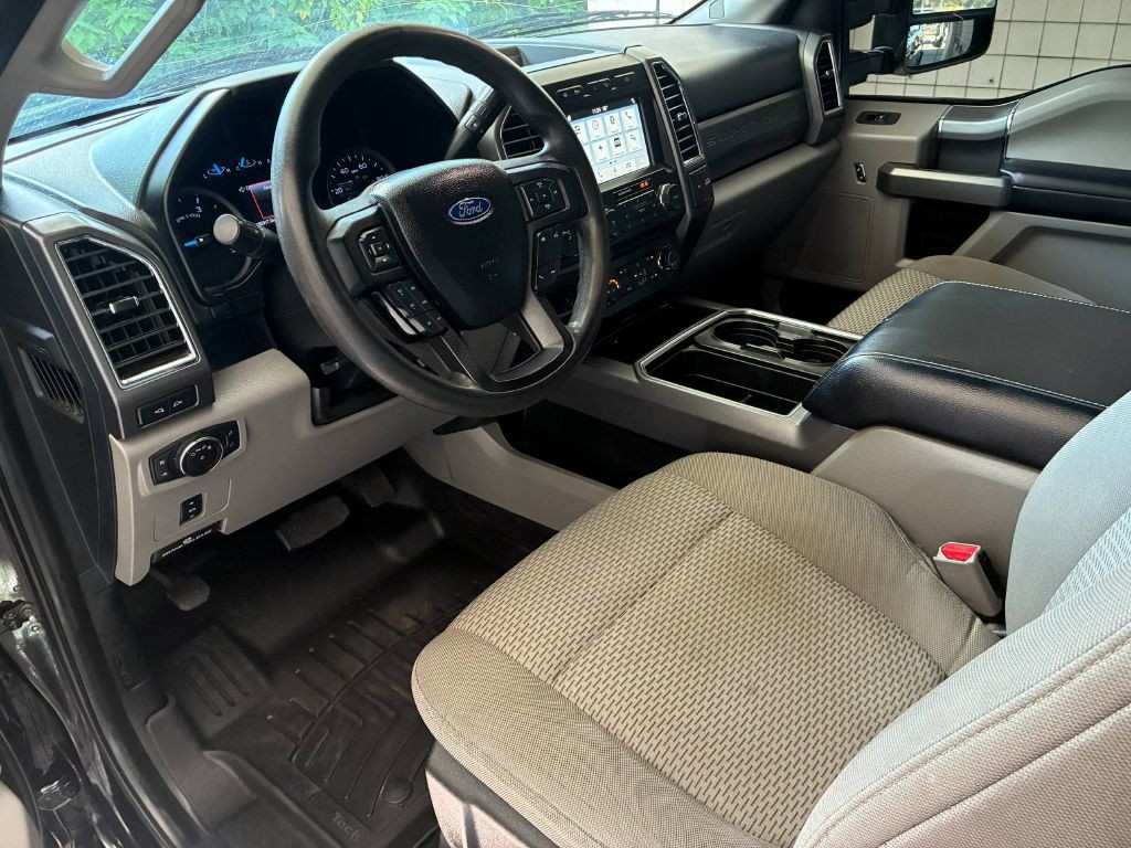 2017 Ford F-250 Image 11