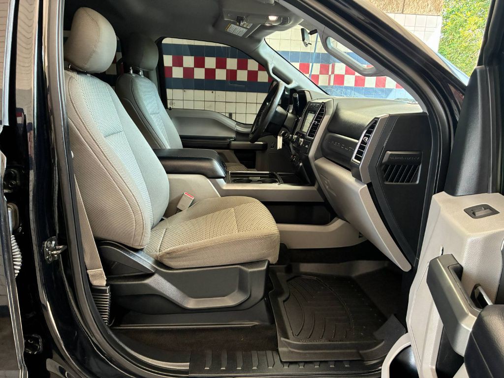 2017 Ford F-250 Image 16