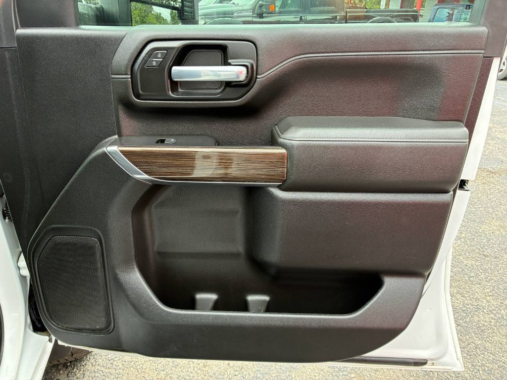 2021 Chevrolet Silverado 1500 Image 17