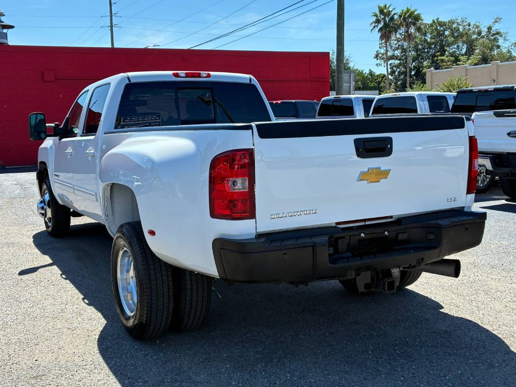 2012 Chevrolet Silverado 1500 Image 4