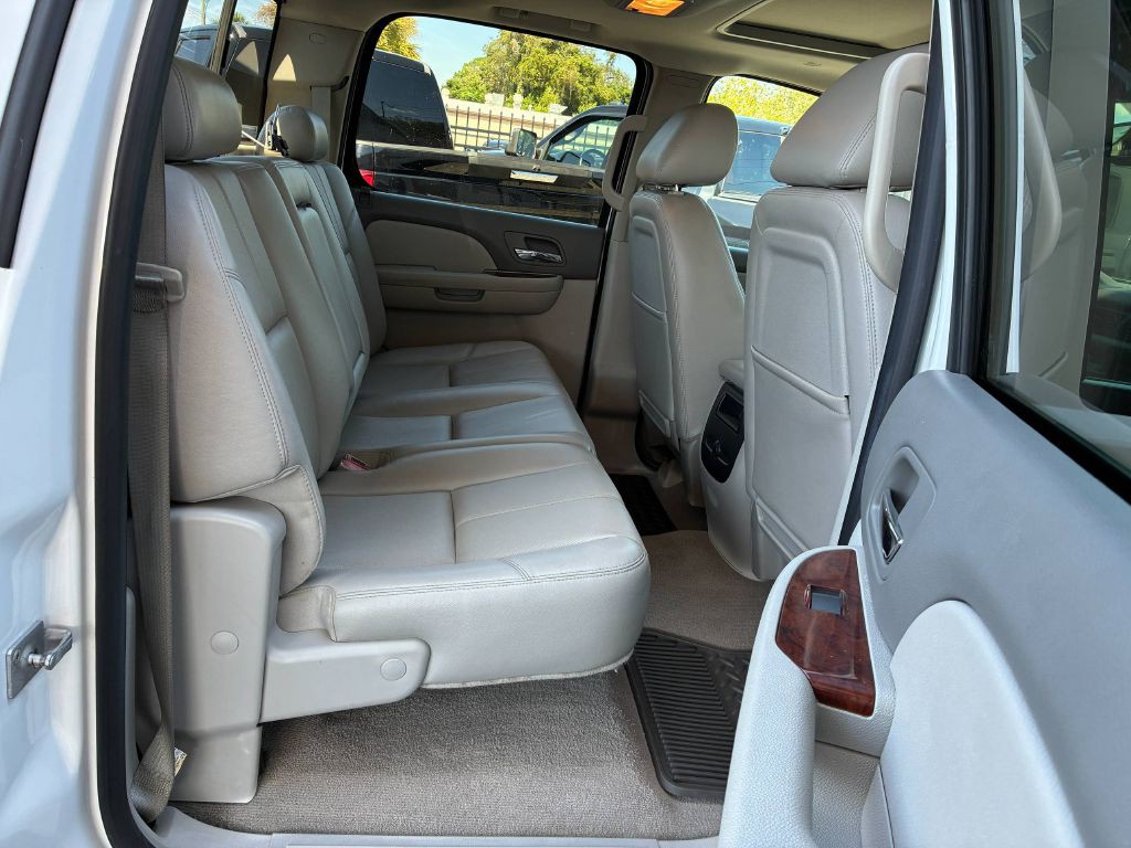2012 Chevrolet Silverado 1500 Image 13