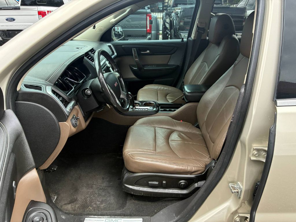 2015 GMC Acadia Image 8