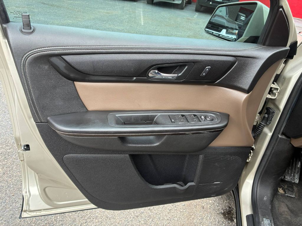 2015 GMC Acadia Image 10
