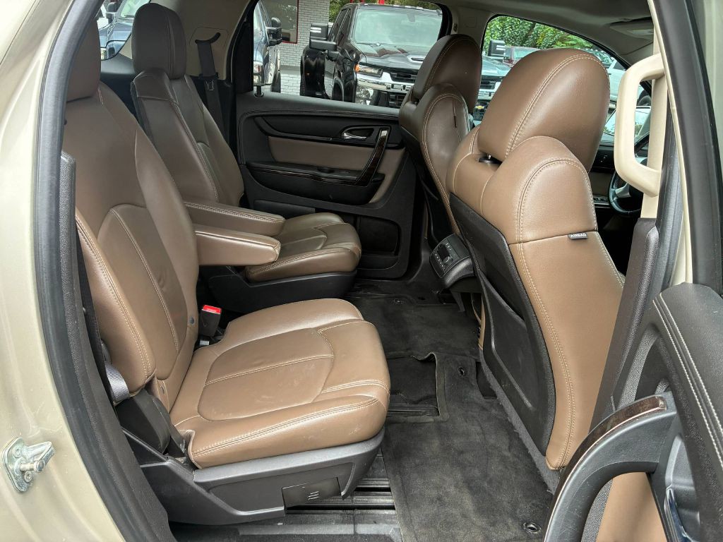 2015 GMC Acadia Image 14