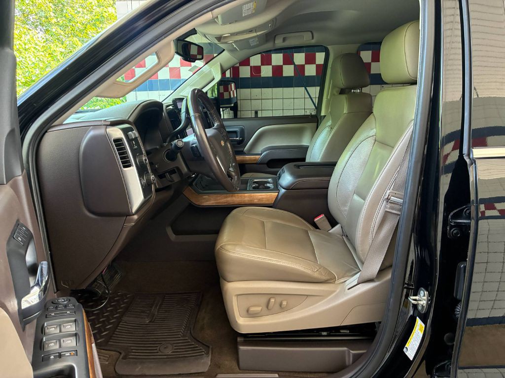 2016 Chevrolet Silverado 1500 Image 9