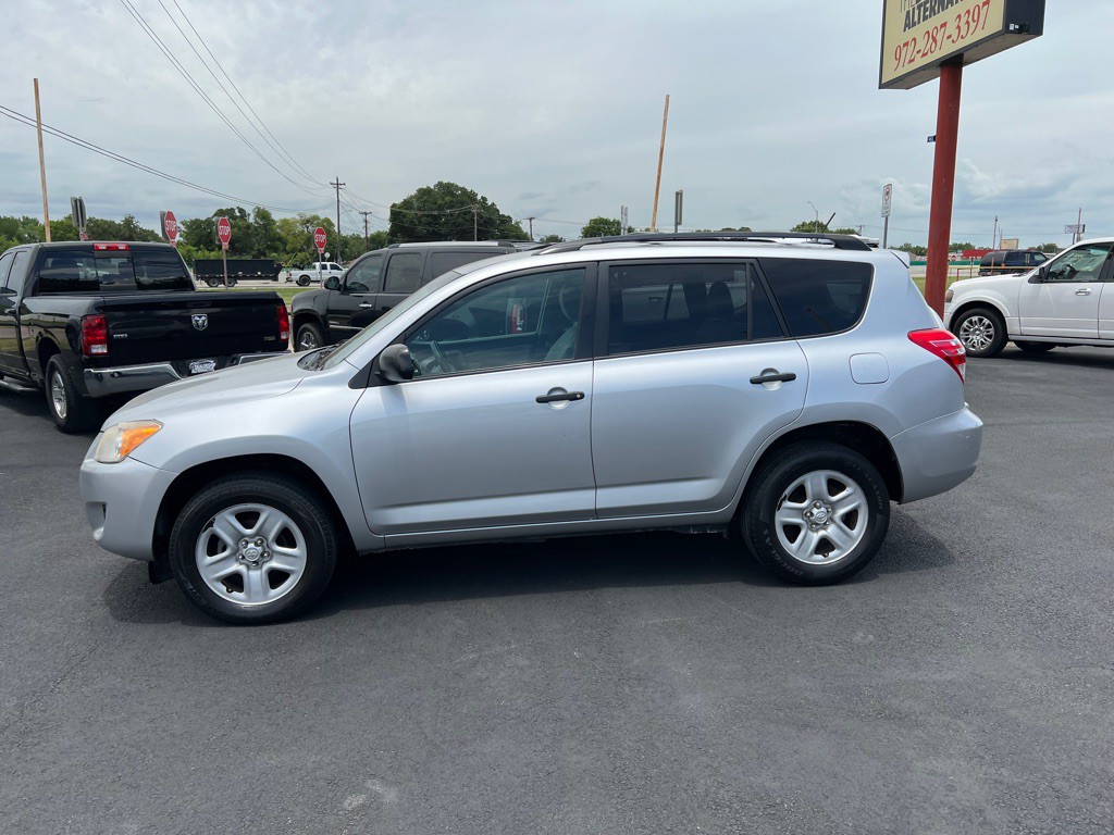 2011 Toyota Rav4 Image 2