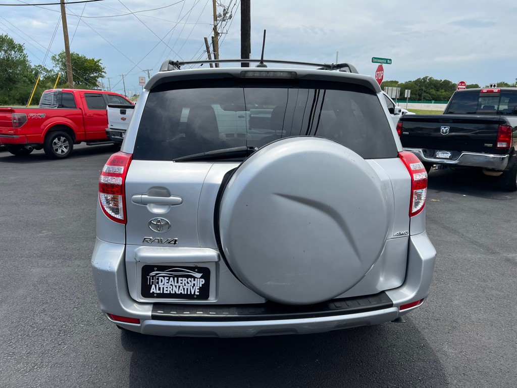 2011 Toyota Rav4 Image 4
