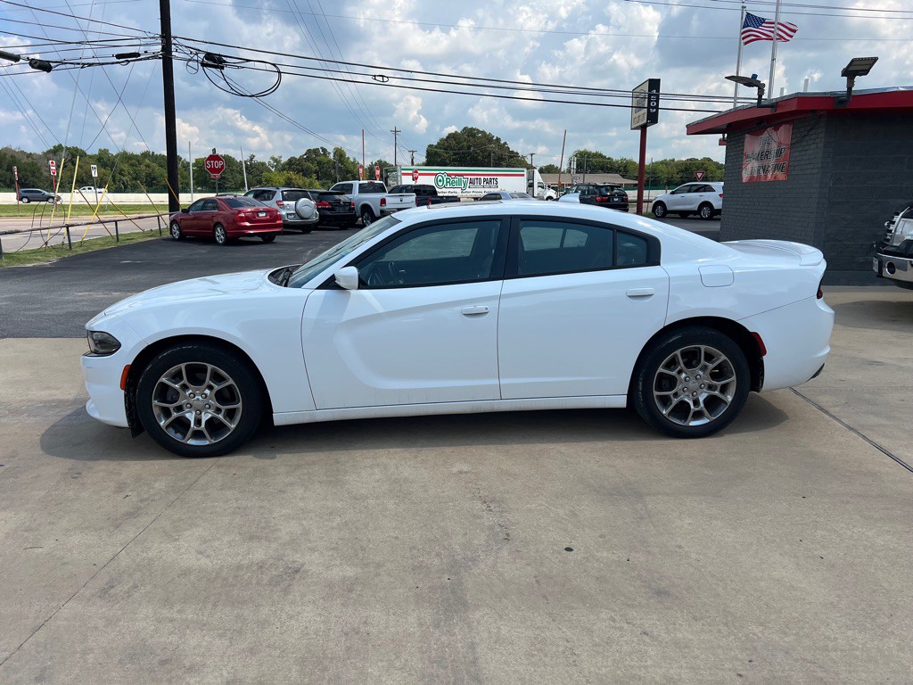 2015 Dodge Charger Image 2
