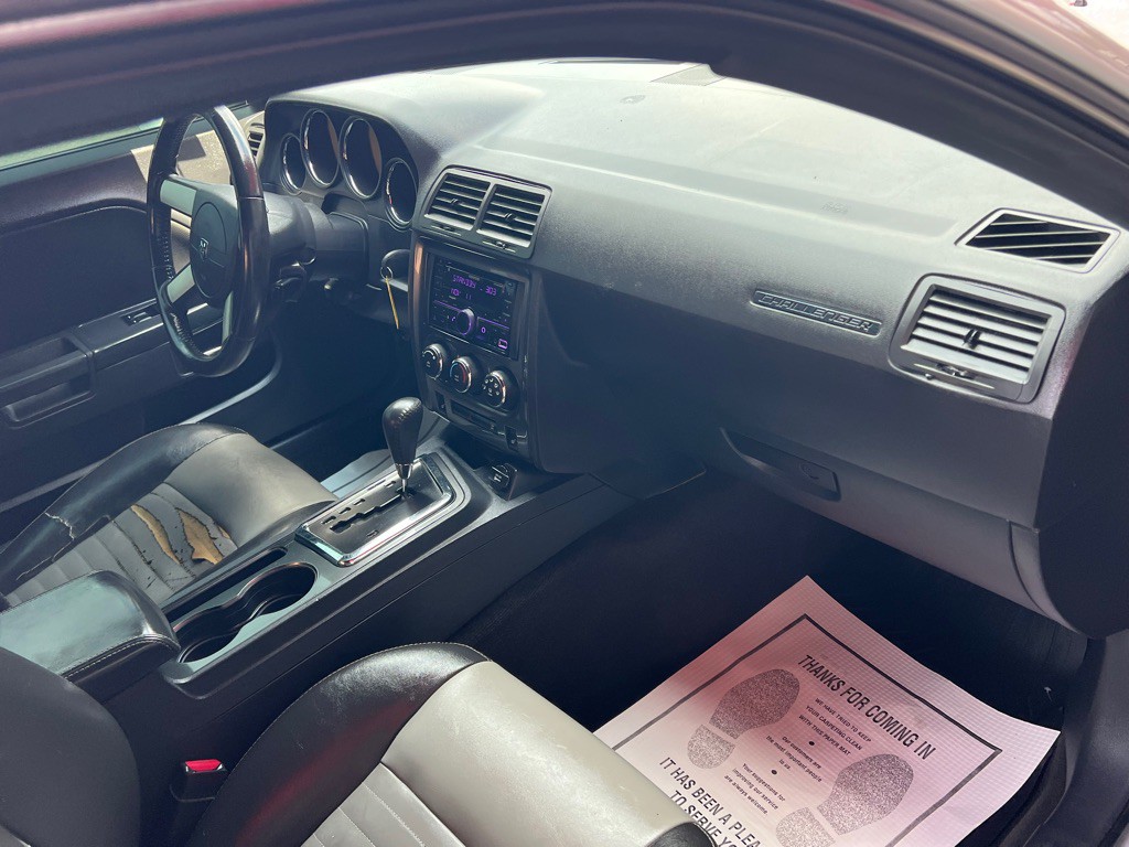 2015 Dodge Charger Image 28