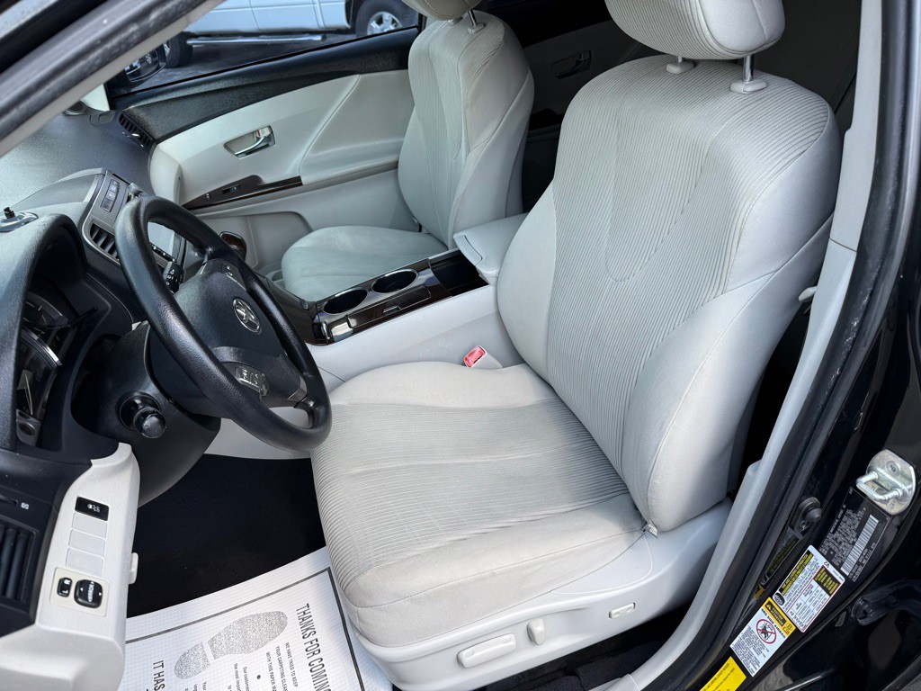2009 Toyota Venza Image 9