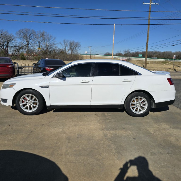 2013 Ford Taurus Image 4