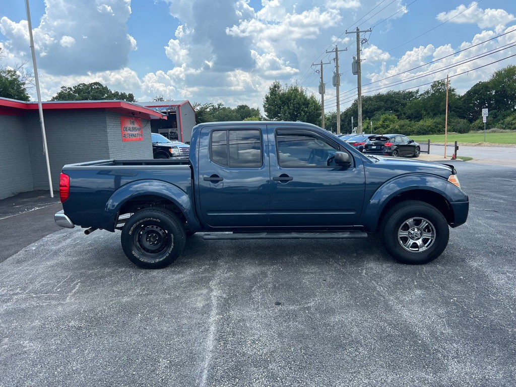 2015 Nissan Frontier Image 8