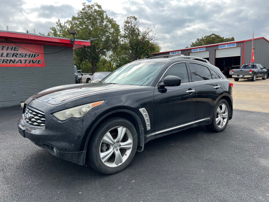 2011 INFINITI FX35 Image 1