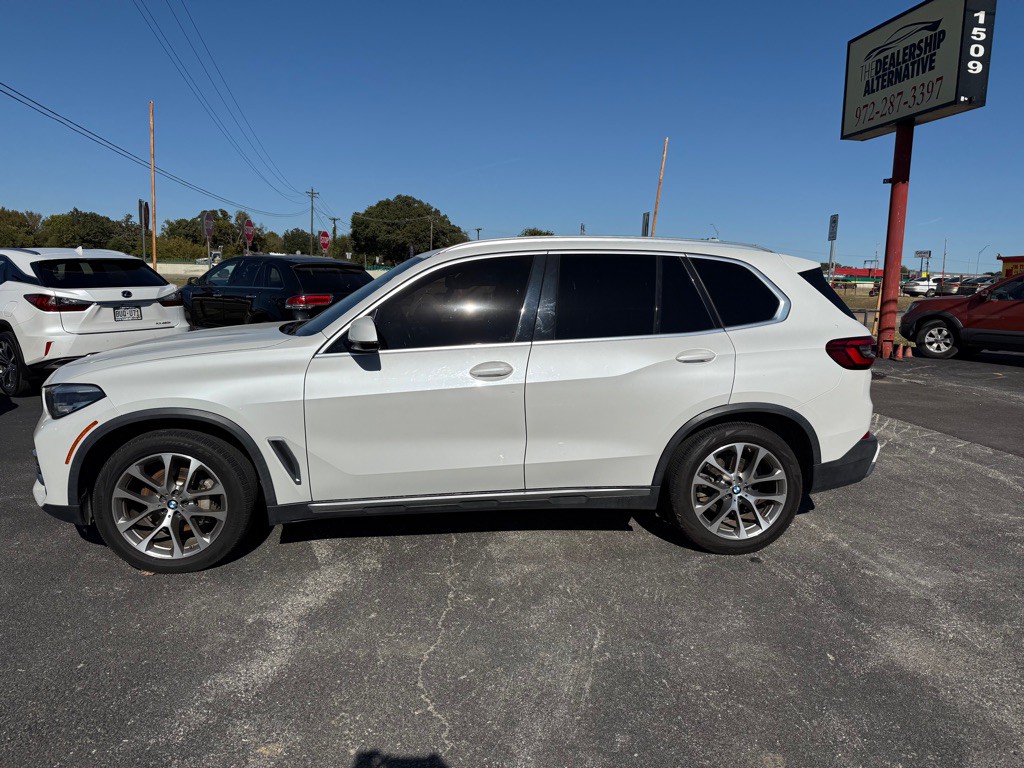2019 BMW X5 Image 2